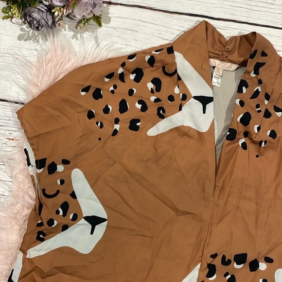 Hutch Brown Leopard Print Blouse - Picture 4 of 10